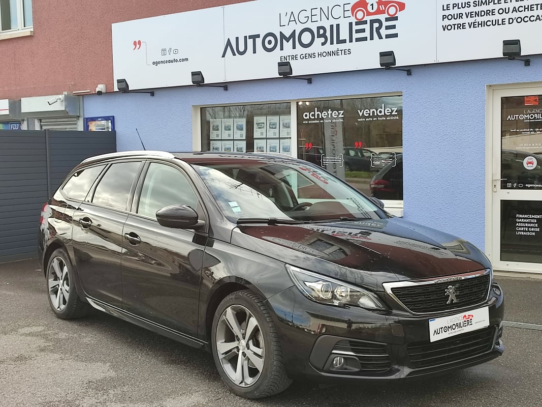 Peugeot 308 SW 1.5 BlueHDI 100 Style — 1