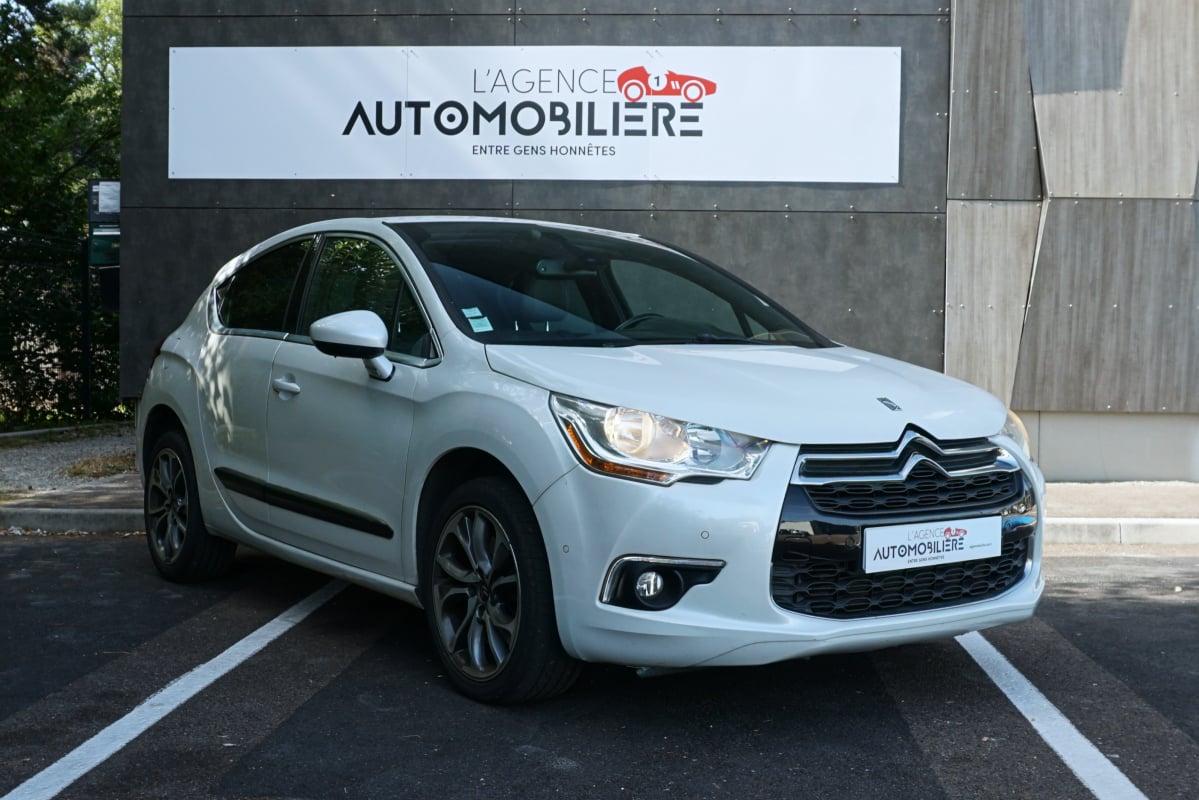 Citroen DS4 1.6 THP Coupé 200 ch - SPORT CHIC — 1