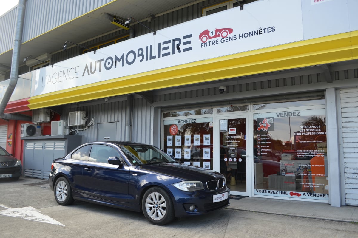 BMW Série 1 COUPE 118D 143 Confort BVA6 — 1