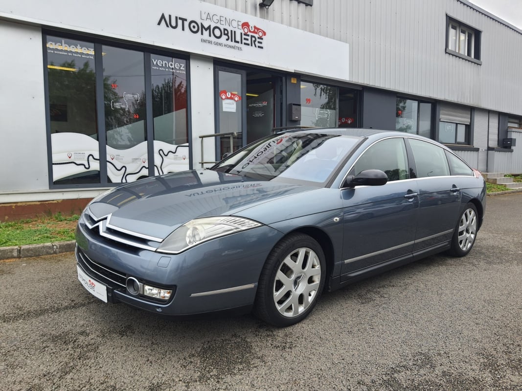 Citroen C6 2.7 HDI V6 204 CH BVA EXCLUSIVE — 1