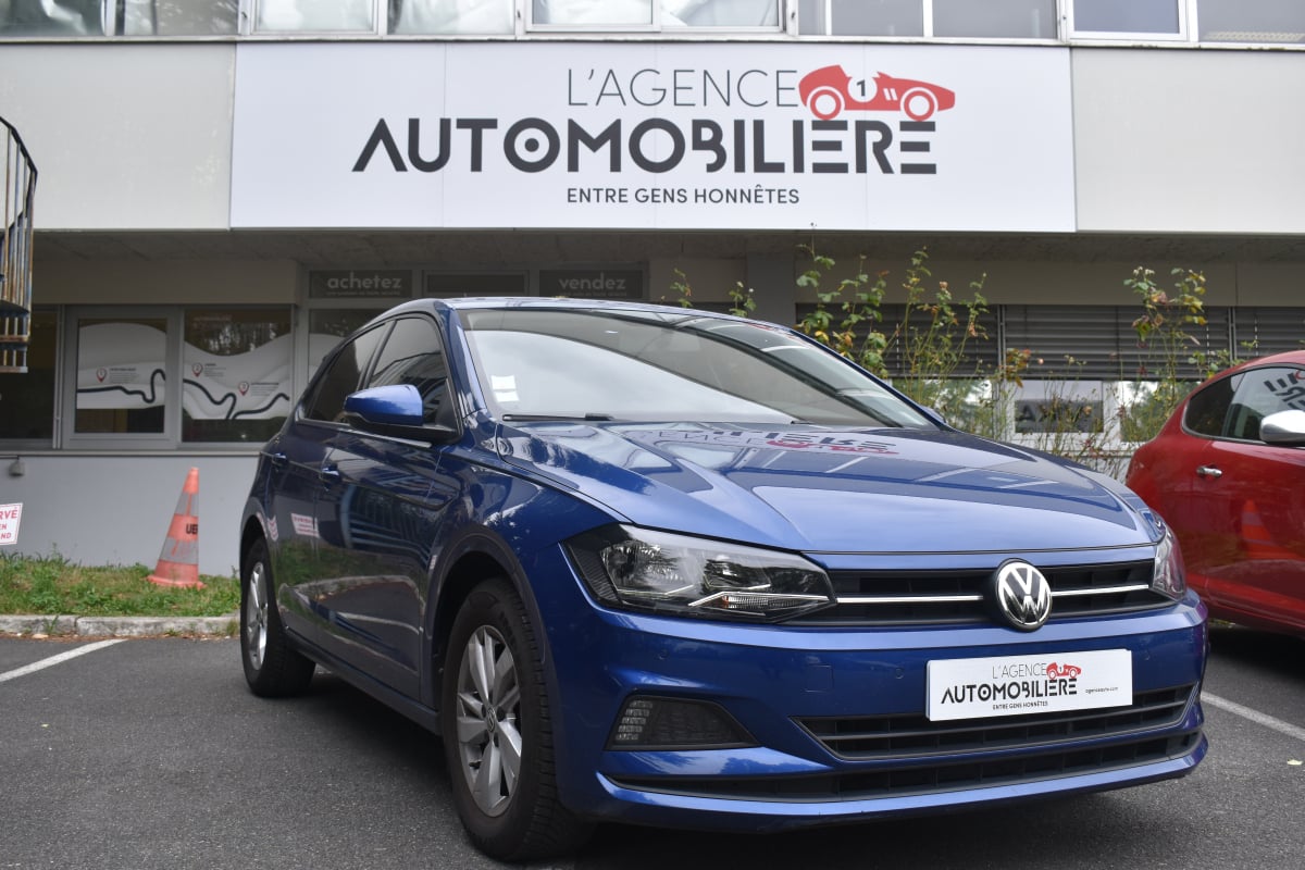 Volkswagen Polo LOUNGE VI 1.0 TSI 12V BMT 95 cv — 1