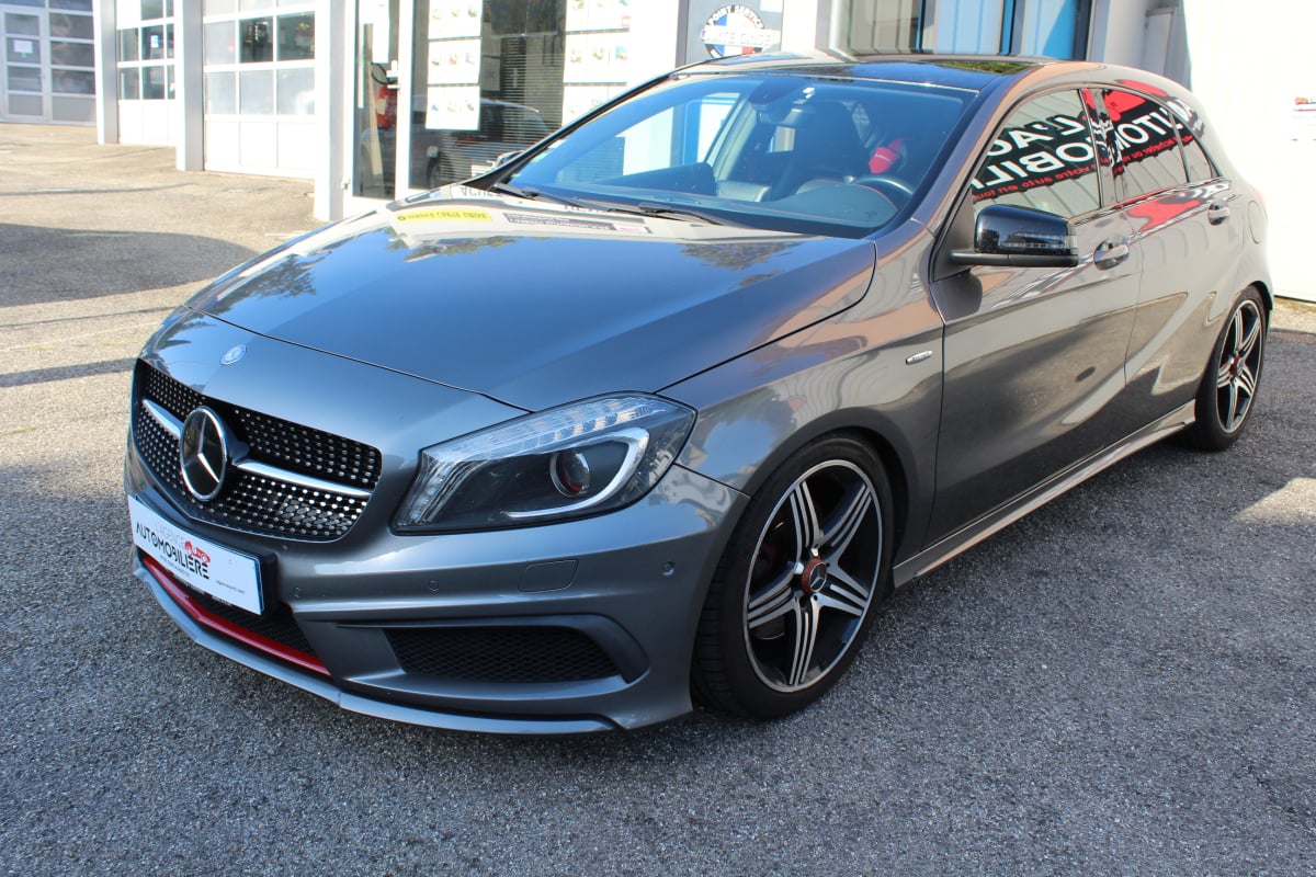 Mercedes-Benz Classe A 250 211Cv — 1