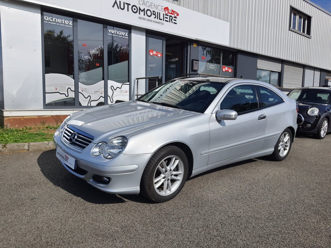 Mercedes-Benz Classe C Coupé 200 CDI 122 CH BVA GARANTIE 12 MOIS — 1