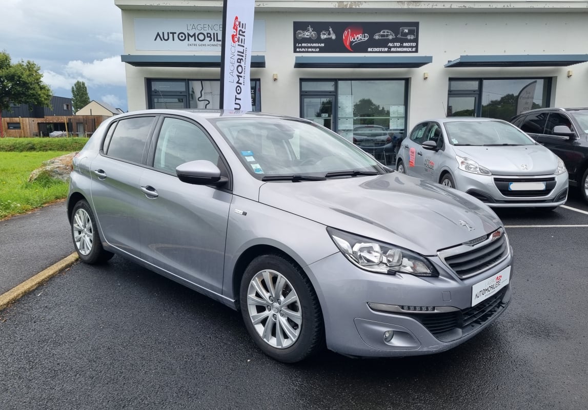 Peugeot 308 308 STYLE 1.6 BLUEHDI 100cv — 1