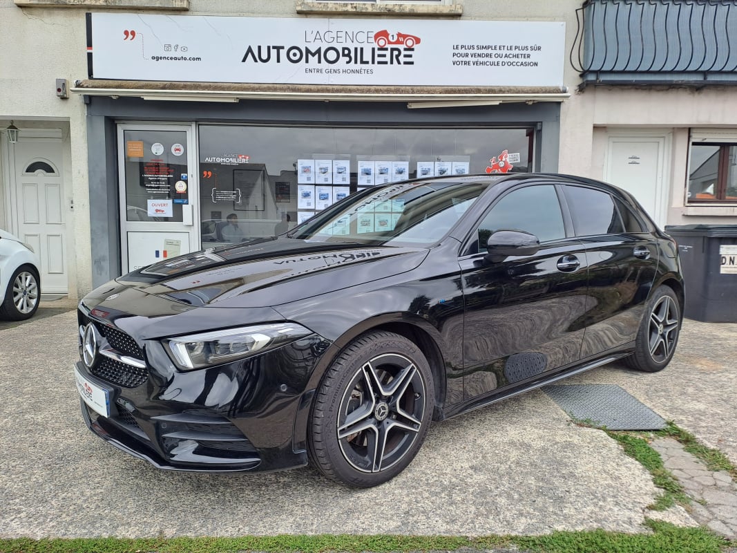 Mercedes-Benz Classe A 250 e Hybride 158 cv AMG LINES - BOITE AUTO - Conso 2,4L - Autonomie électrique 70km — 1