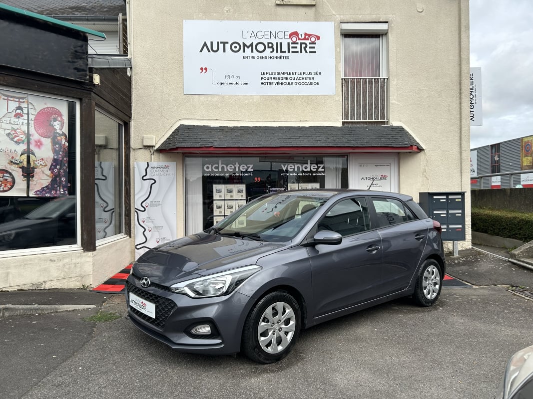 Hyundai i20 1.2 75CH INITIA — 1