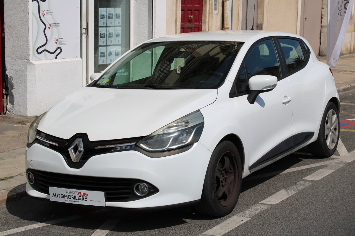 Renault Clio 1.5 DCI 75 BUSINESS (GPS, radar de recul,..) — 1
