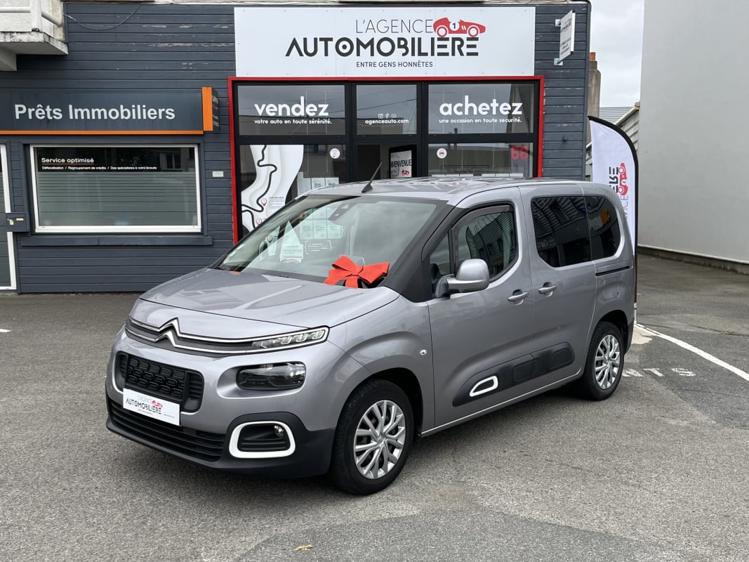 Citroen Berlingo Essence 1,2 110 CV BVM6 Feel — 1