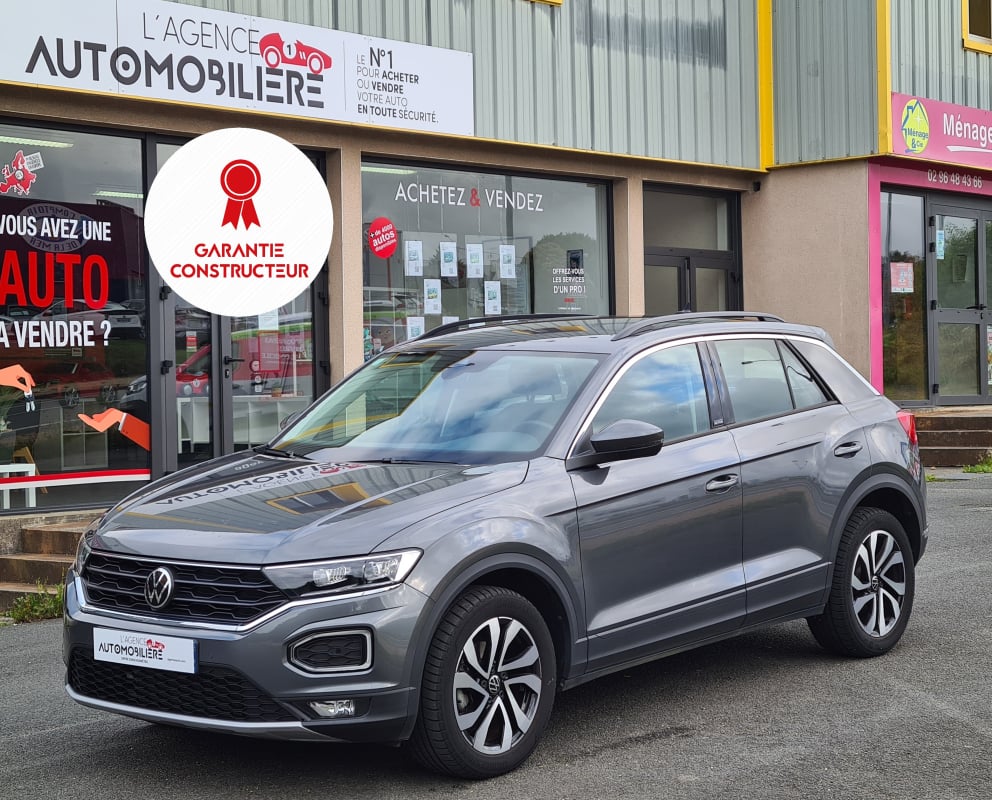 Volkswagen T-roc 1.0 TSI 110CV ACTIVE — 1