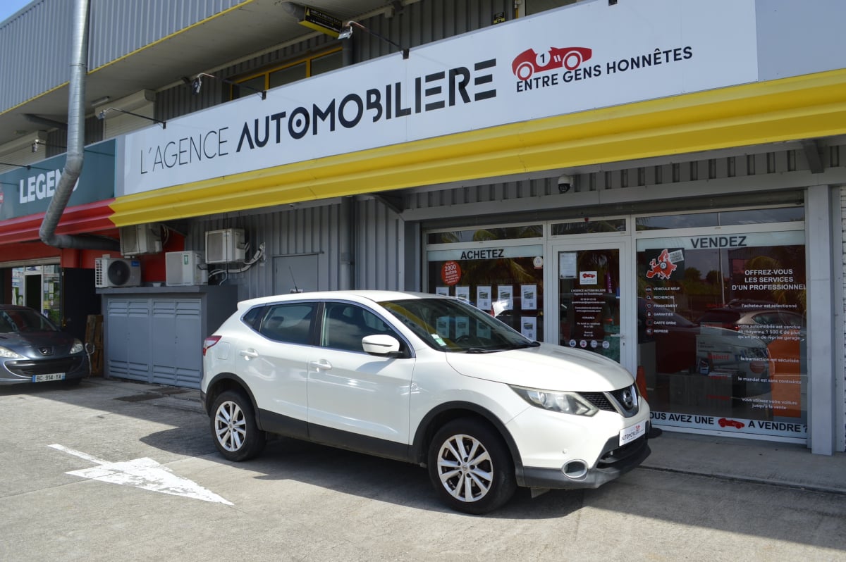 Nissan Qashqai 1.2L DIG-T 115ch N-Connecta Xtronic — 1