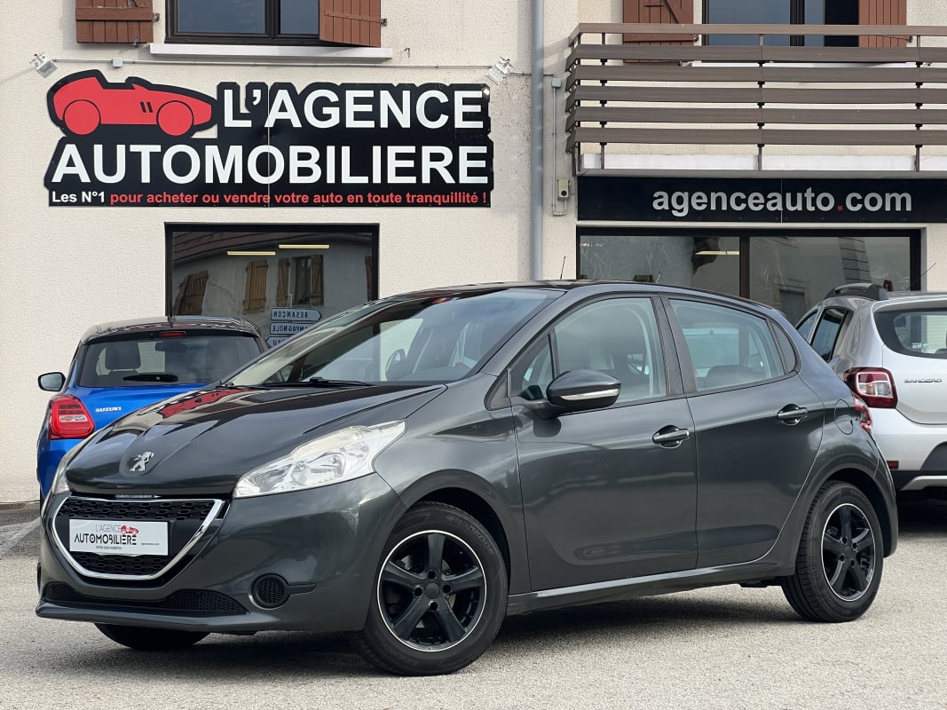 Peugeot 208 1.2 82 PURETECH ACTIVE 5P DISTRI OK — 1