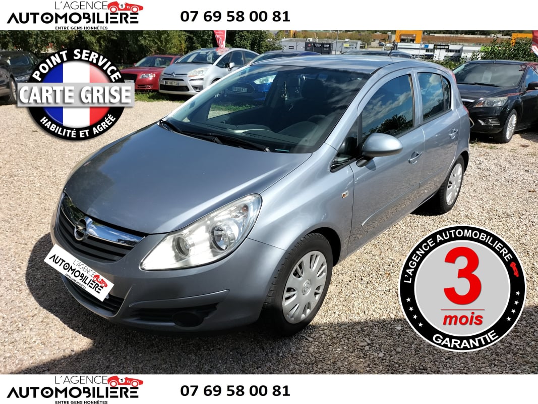Opel Corsa D 5 portes 1.4 i 16V Twinport 90 cv — 1