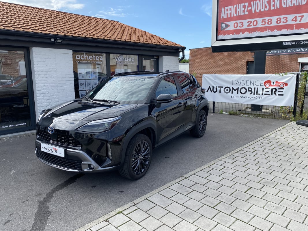 Toyota Yaris Cross 116h Trail MY22 TOIT PANO GARANTIE CONSTRUCTEUR — 1