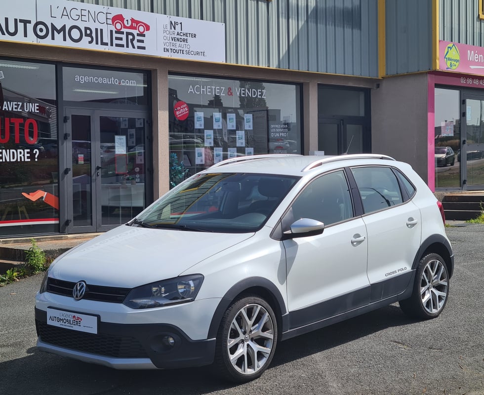 Volkswagen Polo V CROSS 1.4 TDI BLUEMOTION 90CV — 1