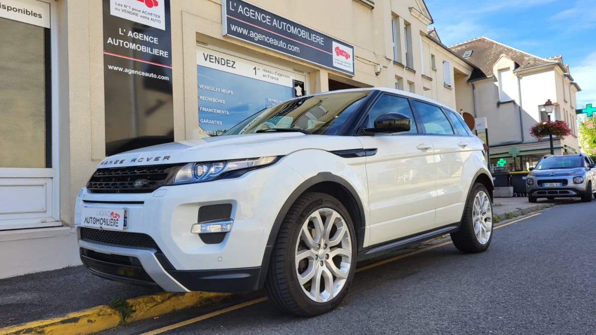 Land Rover Range Rover Evoque 2.2 TD4 150CV BVA HSE — 1