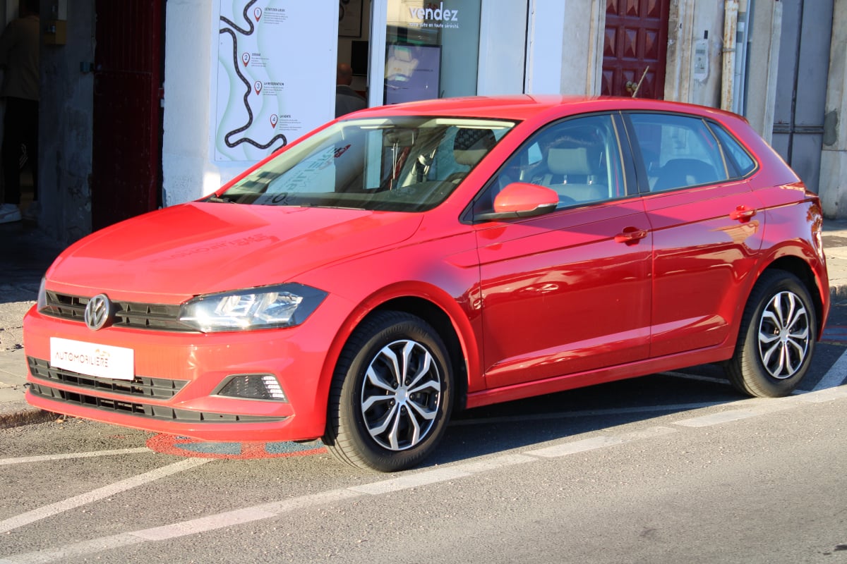 Volkswagen Polo 1.0 65 TREND LINE (Bluetooth, climatisation, roue de secours,..) — 1