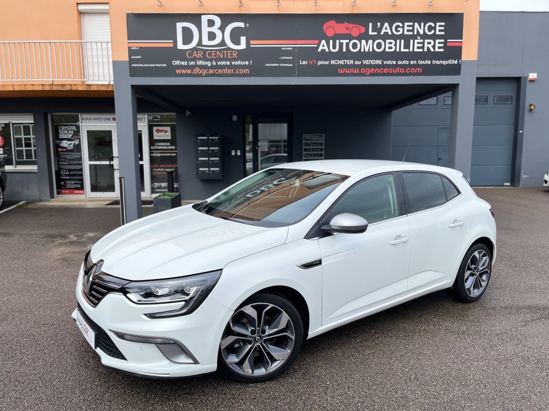 Renault Megane IV GT Line H 1.6 dCi 130 cv Caméra de recul/Radar de recul — 1