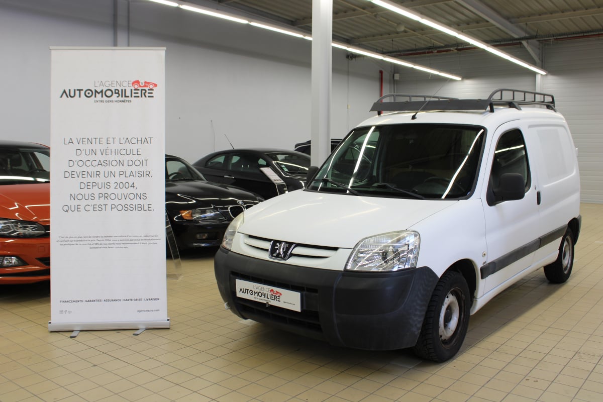 Peugeot Partner FOURGON 1.6 HDI 75 PACK CD TBE — 1