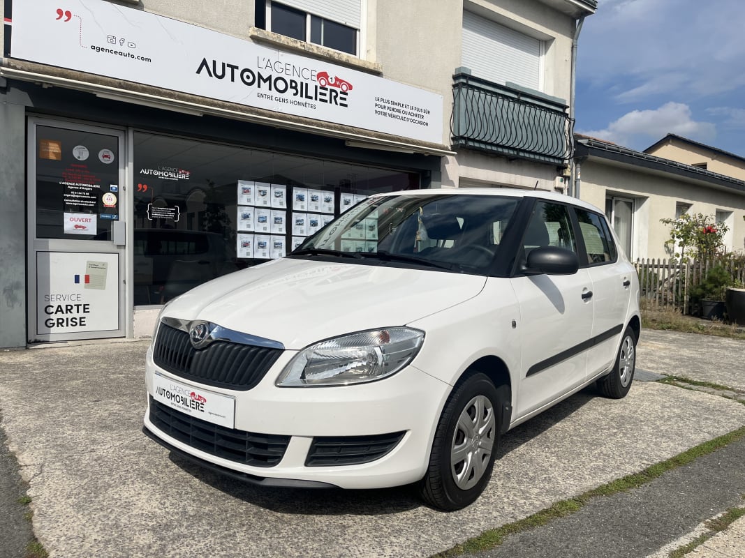Skoda Fabia 1.2i 60cv édition tour france 1ère main — 1