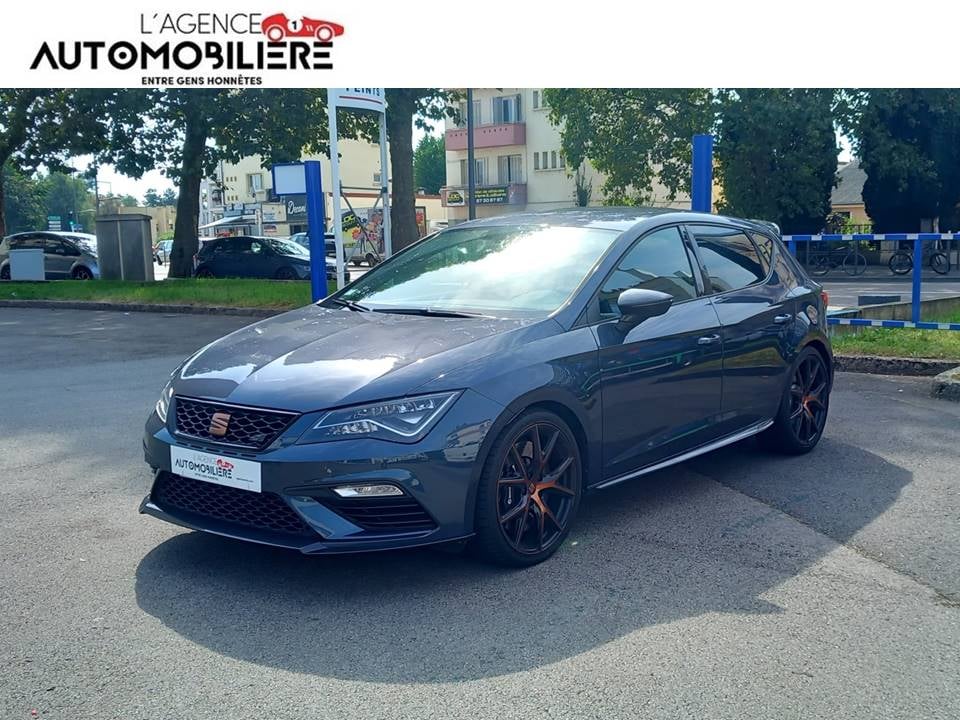 Cupra Leon 2.0L TSI Pack Carbon 290Ch — 1