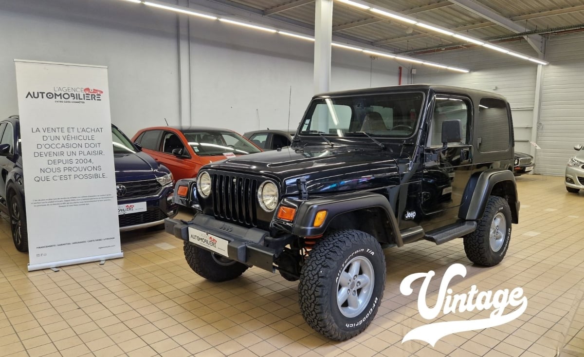 Jeep Wrangler 2.5 120 SPORT AWD HARDTOP CT OK 4X4 TBE REHAUSSE — 1