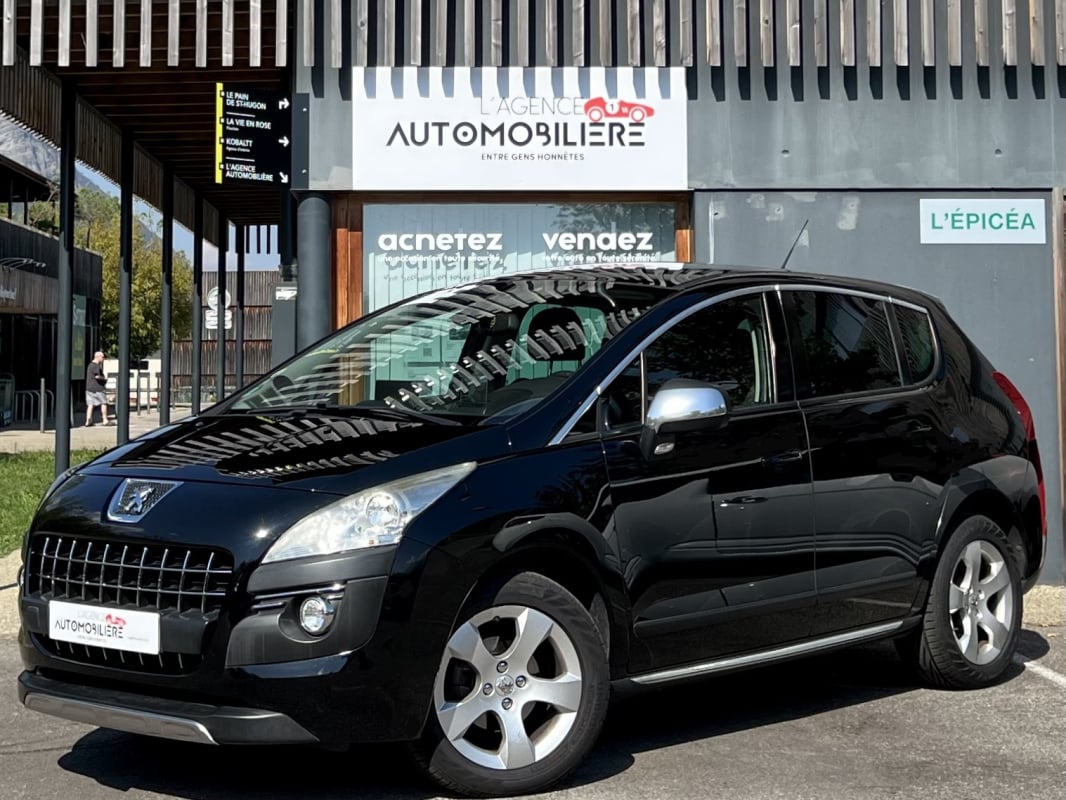 Peugeot 3008 1.6 e-HDi 112 Premium Pack — 1
