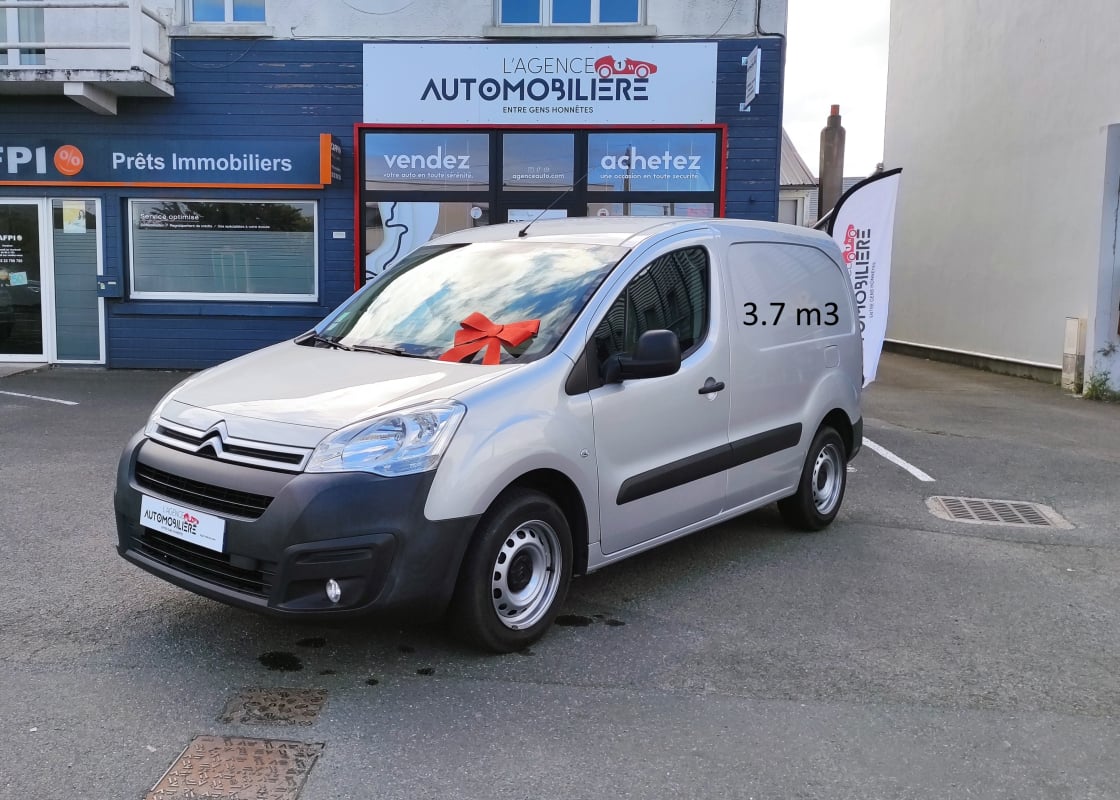 Citroen Berlingo 1.6 BlueHDi 100 cv BVM5 L1 CLUB Vitrées — 1