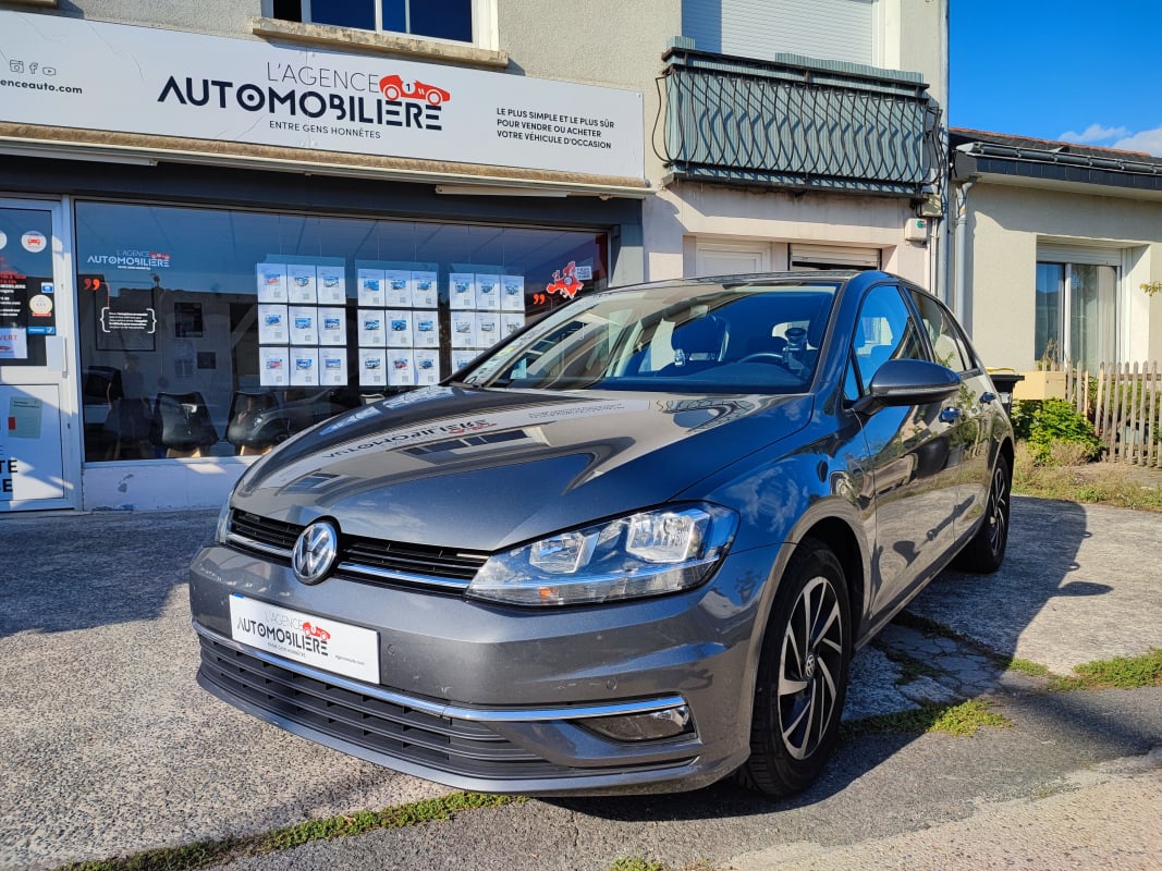 Volkswagen Golf VII 1.6 TDI 115cv Connect DSG 7 — 1