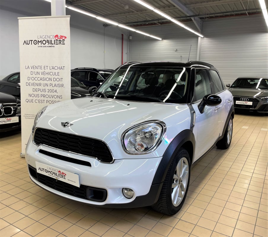 Mini Countryman 2.0 SD 145 COOPER PACK RED HOT CHILI BVA — 1