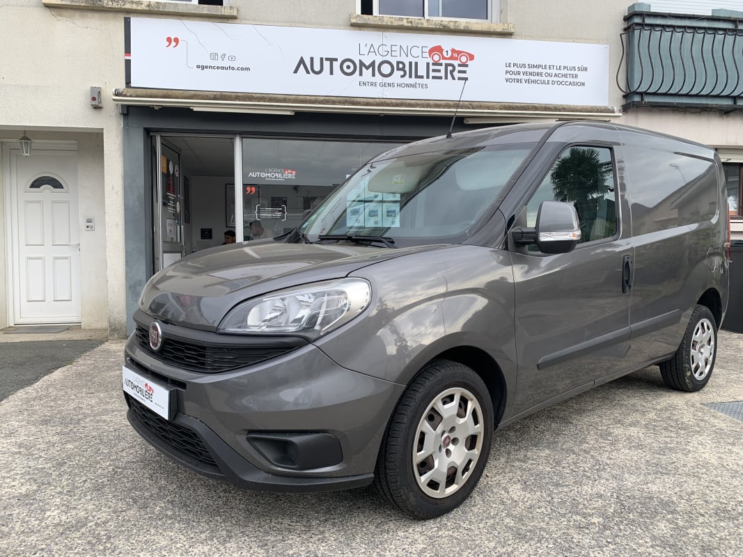 Fiat Doblo Cargo - 1.3L Multijet 90 cv - Radar de recul - GPS — 1