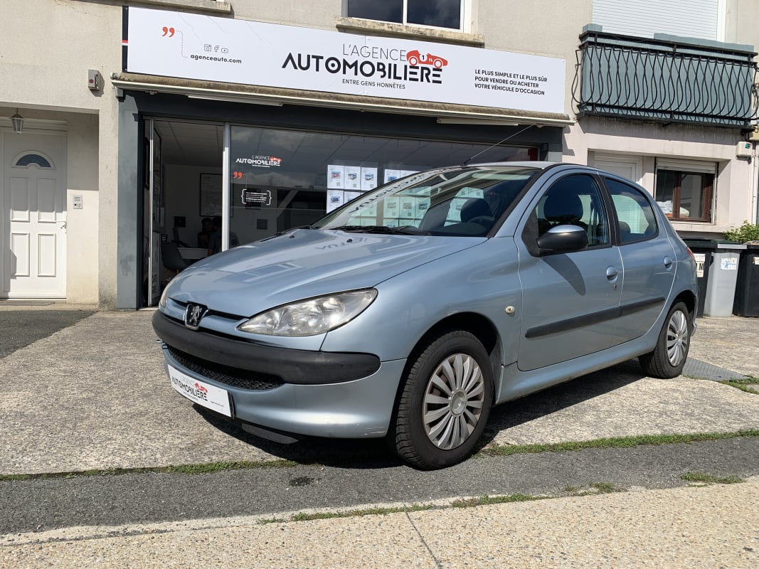 Peugeot 206 1,1L 60 cv - 5 portes — 1