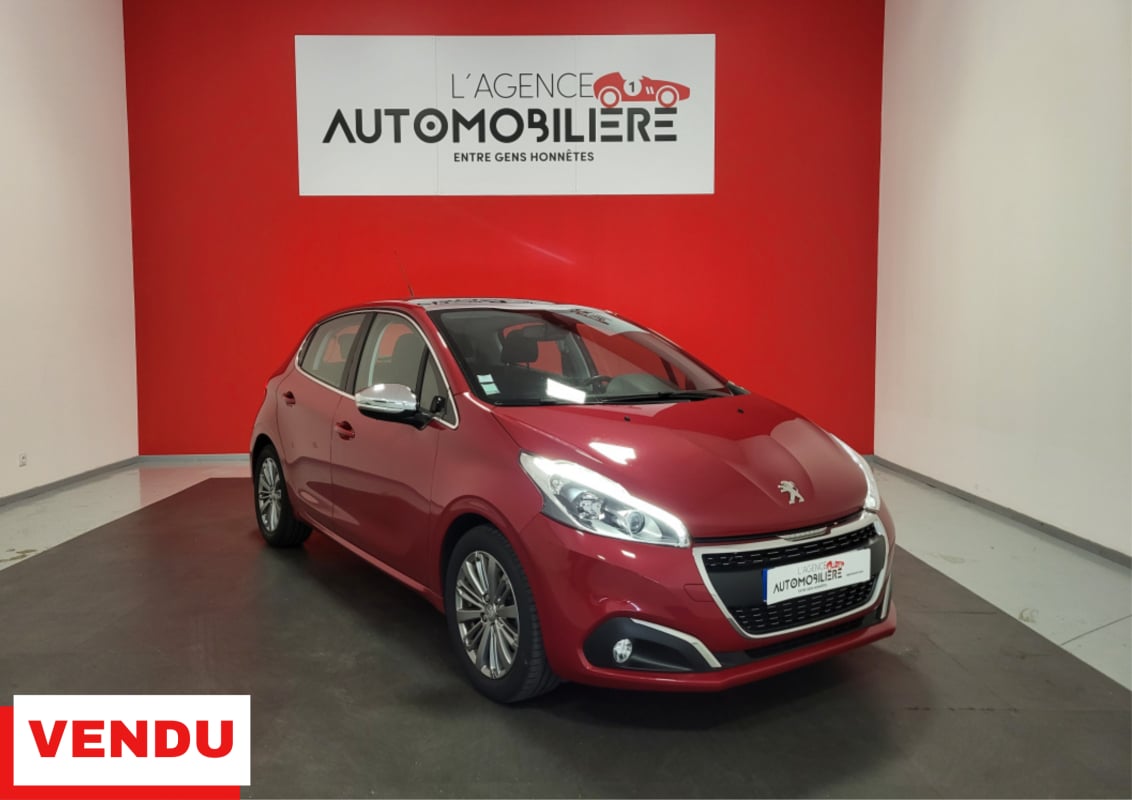 Peugeot 208 1.2 PURETECH 110 ALLURE EAT6 - DISTRIBUTION OK — 1