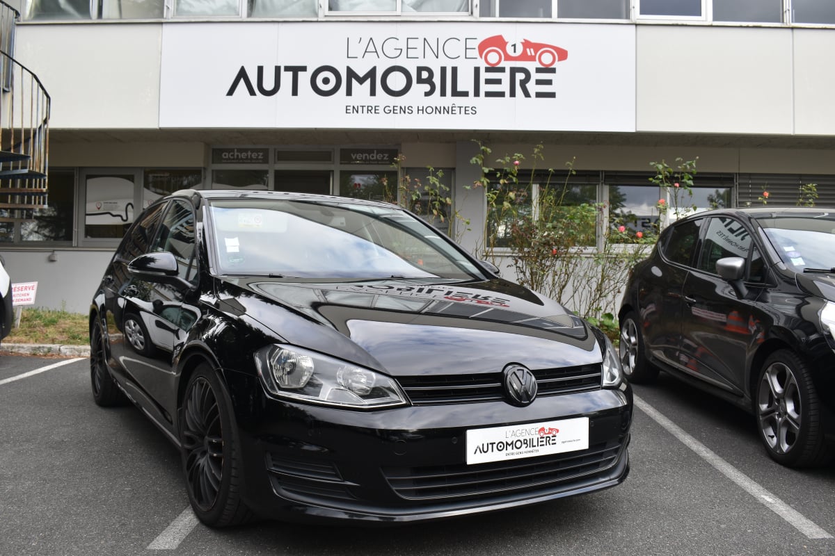 Volkswagen Golf VII 5 Portes 1.2 TSI Blue Motion 105 cv — 1