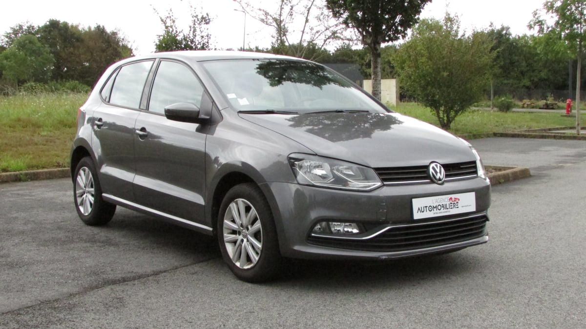 Volkswagen Polo 1,2L TSI 90CH CONFORTLINE 5 PORTES — 1