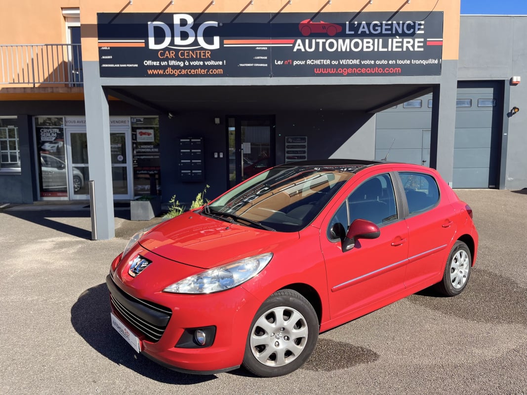 Peugeot 207 Premium Toit Panoramique 1.4 VTi 16V 98 cv 5 portes — 1