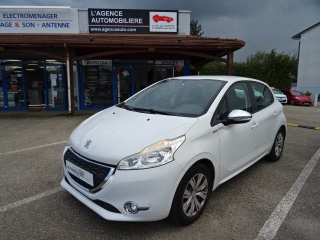 Peugeot 208 GENERATION-I 1.2 PURETECH 80 URBAN SOUL — 1