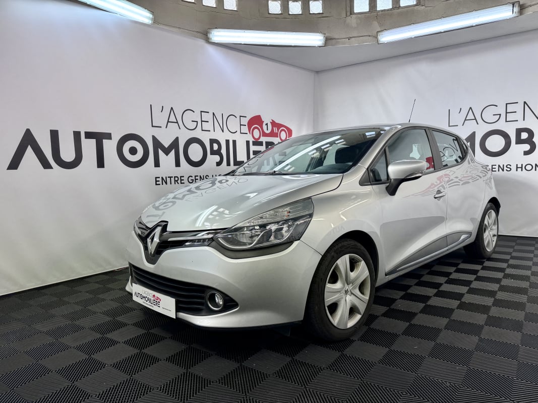 Renault Clio IV 1.5 DCI 75 ZEN — 1