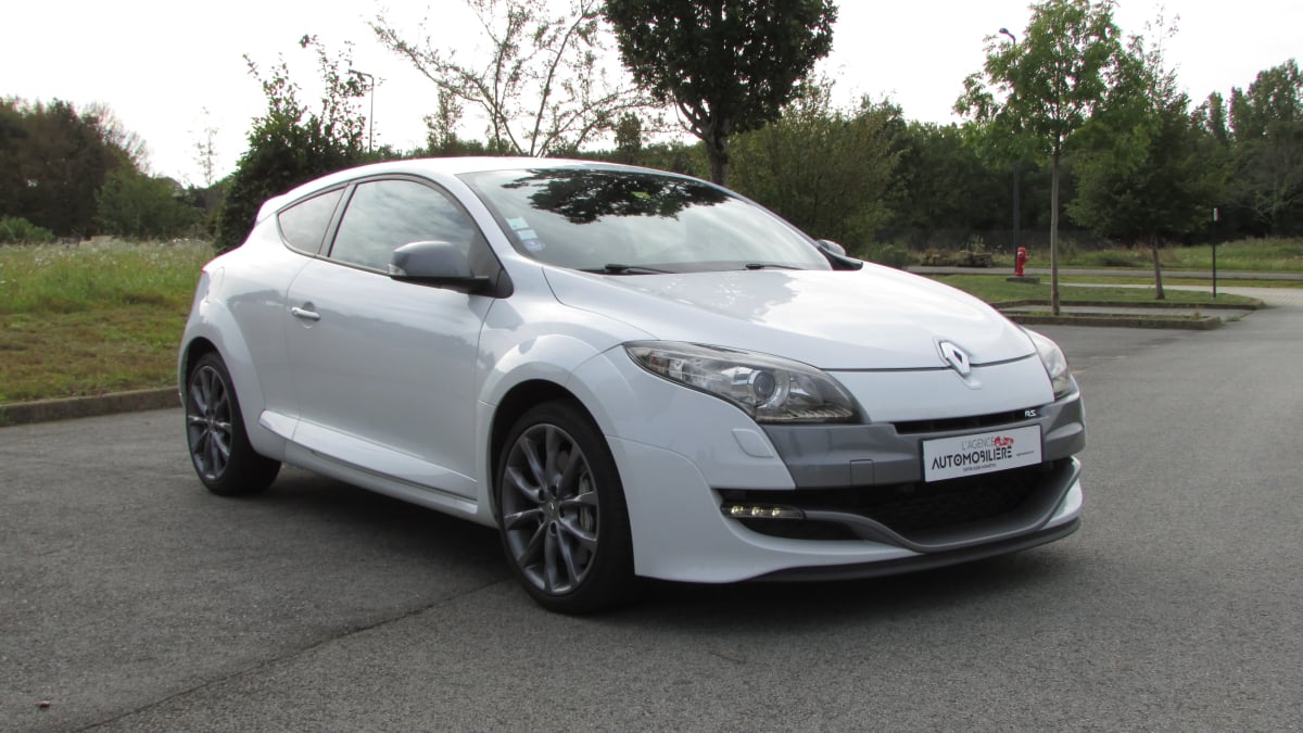 Renault Megane coupe RS 2,0L TURBO 250CH LUXE — 1