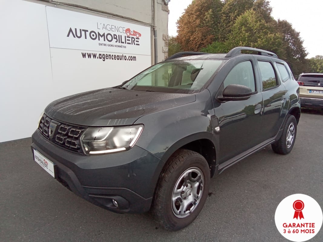 Dacia Duster 1.0 TCE 100 ESSENTIEL 4X2 — 1