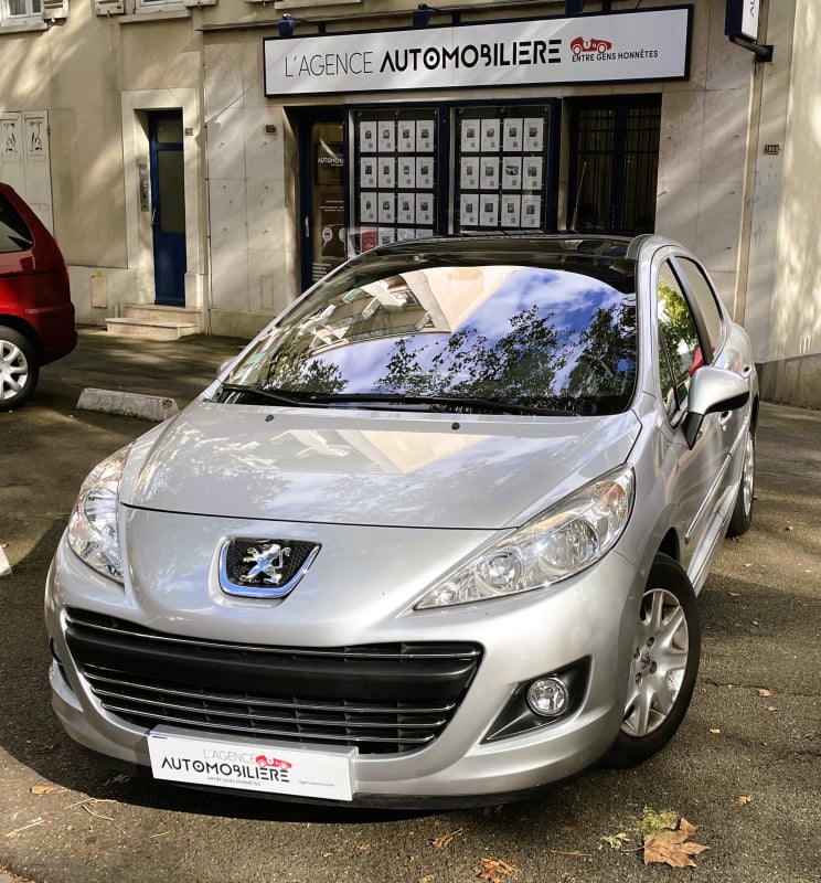 Peugeot 207 1.6 VTI 120 PREMIUM BVA — 1