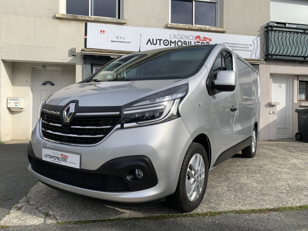 Renault Trafic Phase 2 - 2.0L 120 cv - Pack Look - L1 H1 — 1