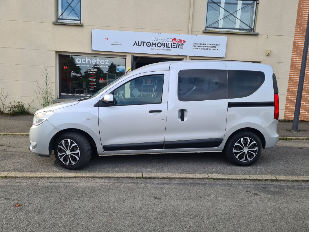 Dacia Dokker 1.2 TCE 115 LAUREATE garantie 12 mois — 2
