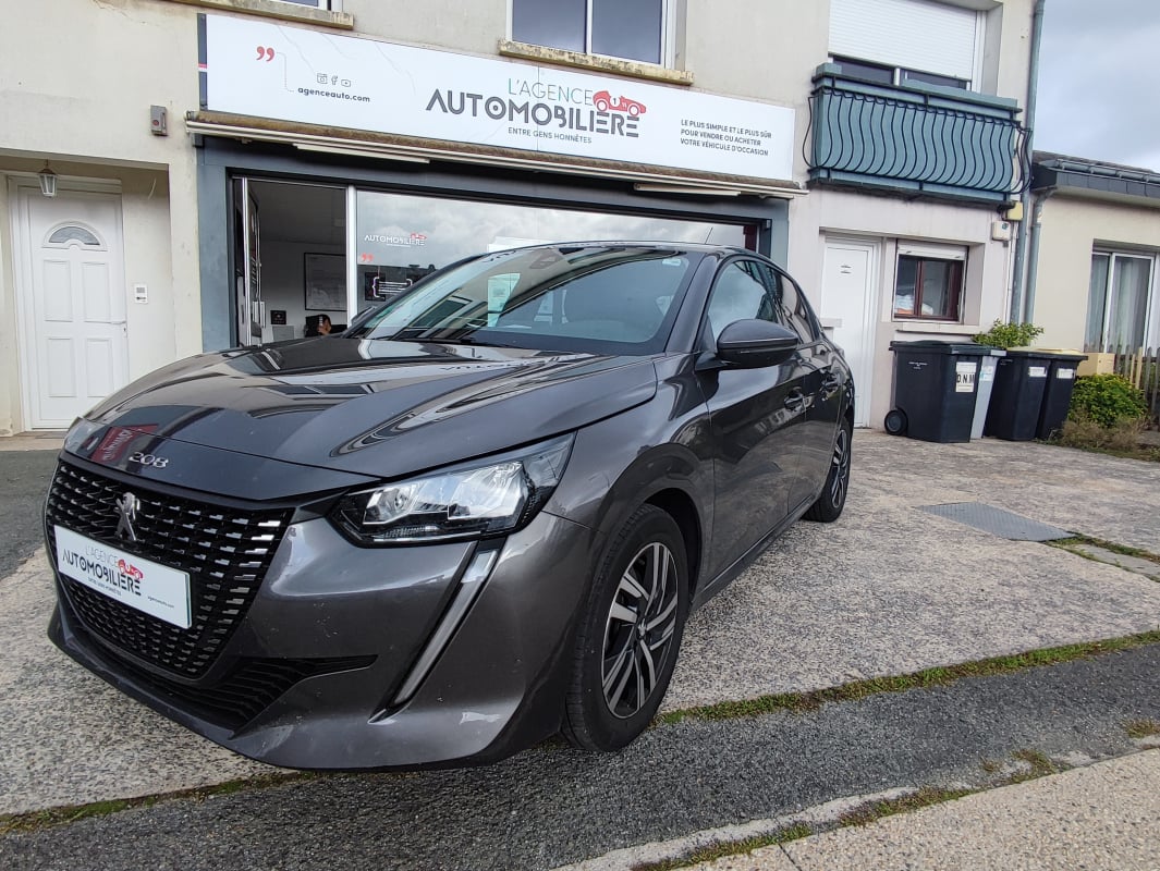 Peugeot 208 1.2 PureTech 102 CV Allure — 1