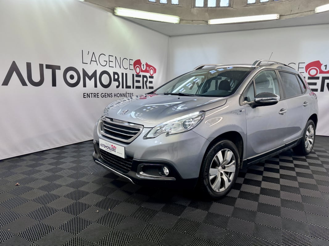 Peugeot 2008 STYLE 1.6 E-HDI 92 BVM5 (Attelage, Entretien Peugeot)) — 1