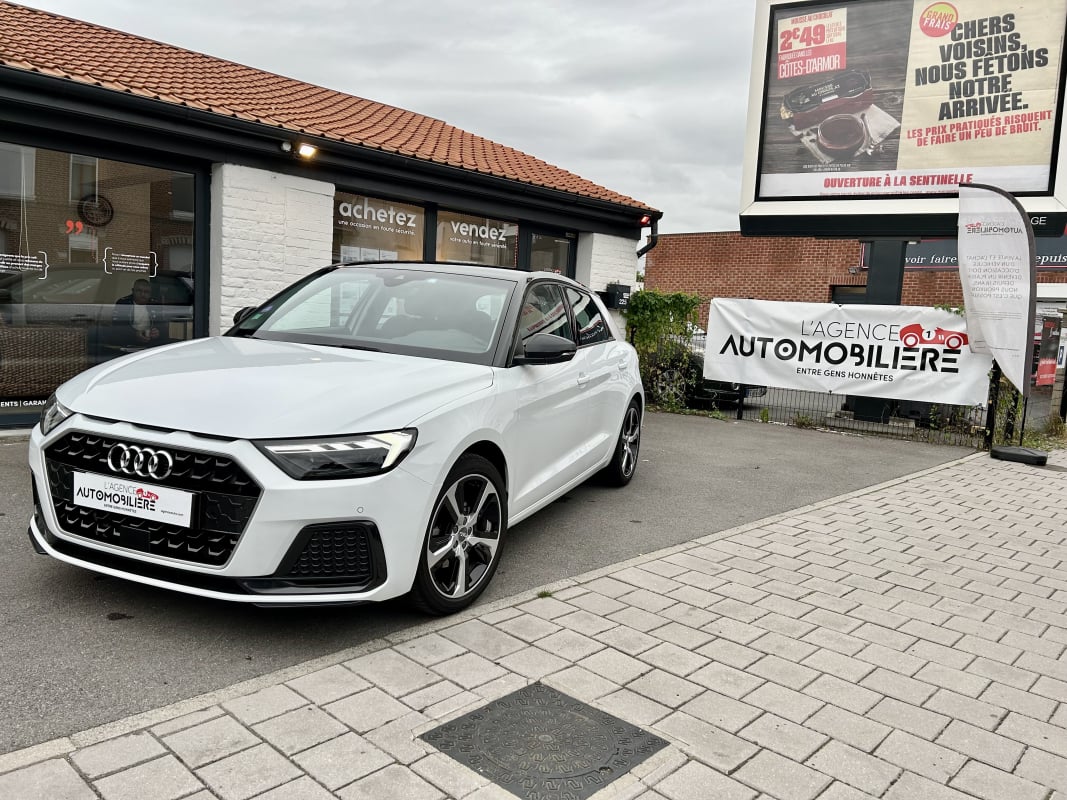 Audi A1 30 TFSI 116 DESIGN LUXE S TRONIC 7 — 1