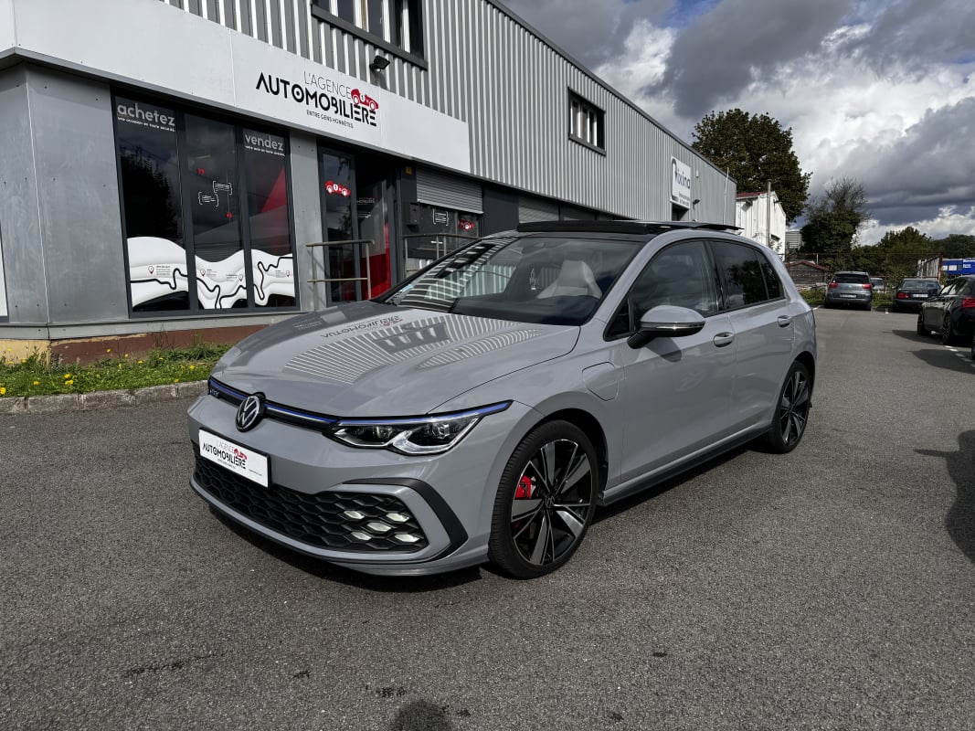 Volkswagen Golf VIII GTE TSI 1,4l 245 CH DSG — 1