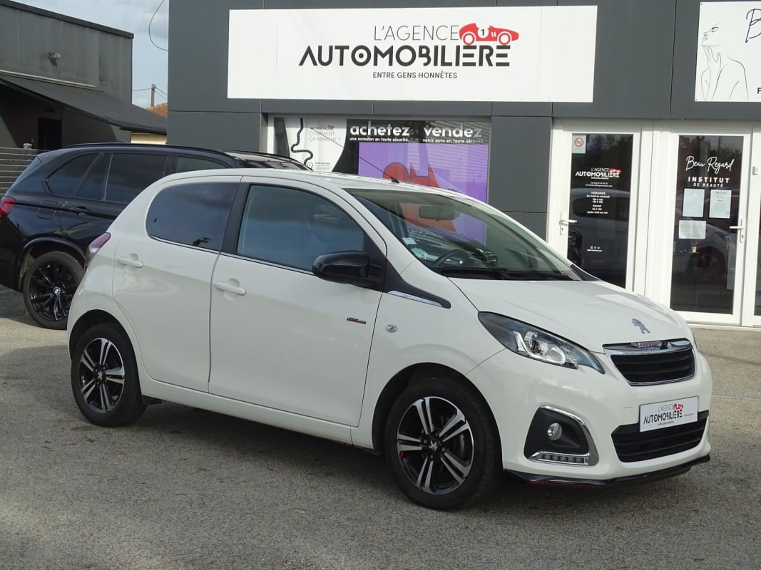 Peugeot 108 1.2 PURETECH 82 GT LINE - CAMERA — 1