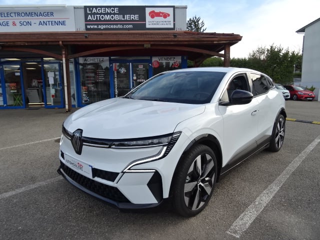 Renault Megane V E-TECH EV60 220 SUPER CHARGE TECHNO — 1