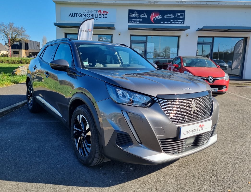 Peugeot 2008 ALLURE PACK Essence 130 EAT8 — 1