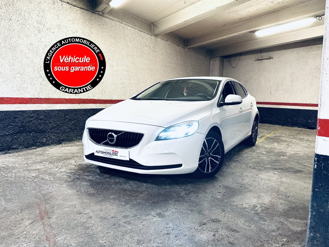 Volvo V40 II D2 2.0 TDi 120 ch Business BVM6 — 1